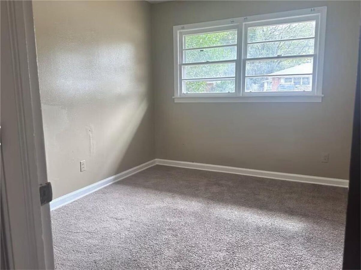 Photo - AVAILABLE NOW!!!