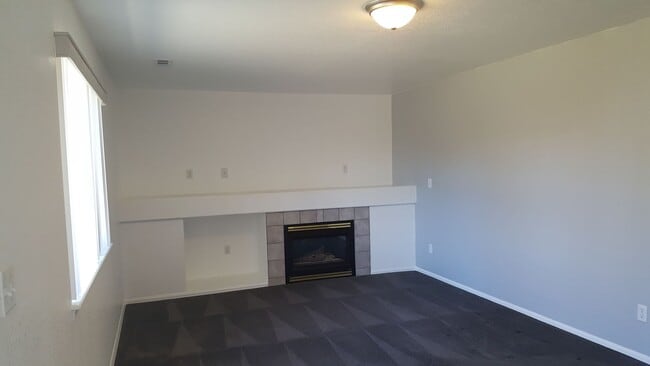 Photo - 1313 Laurel Ct