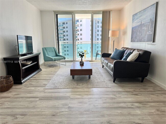 Photo - 3000 S Ocean Dr Unit 1006
