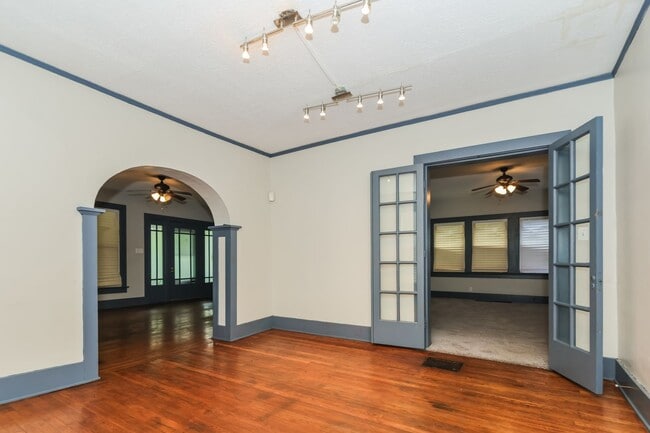 Photo - 3 Bed 1.5 Bathroom for rent in Dayton!