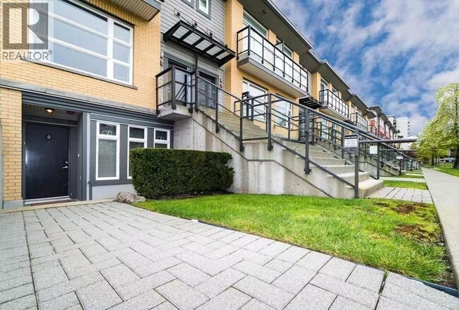 Photo - 5568 Kings Rd