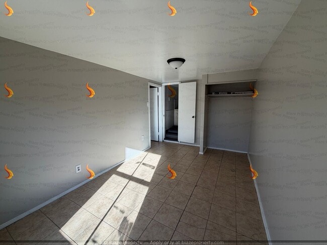 Photo - 3001 Curtis Dr Unidad 3001 - C