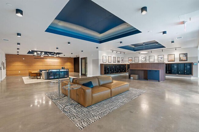 Building Photo - 4315 S Congress Ave Unit 214