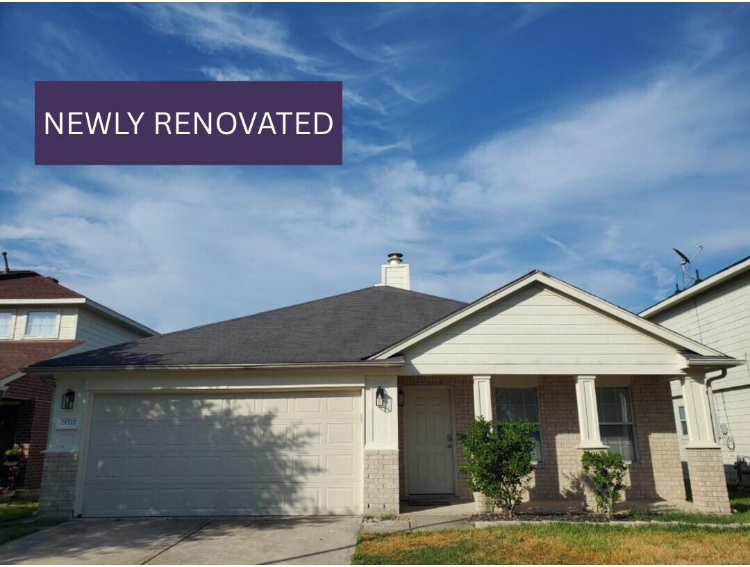 Photo - 21522 Skyla Cir