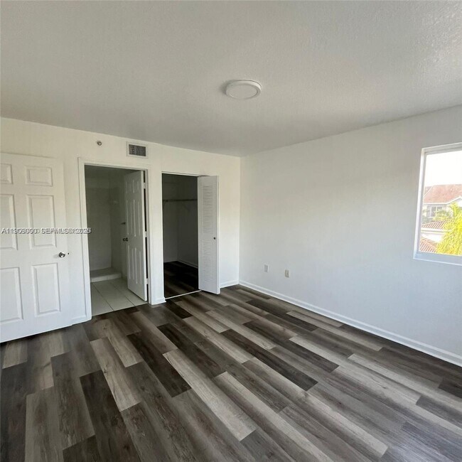 Photo - 15410 SW 284th St Unit 8307