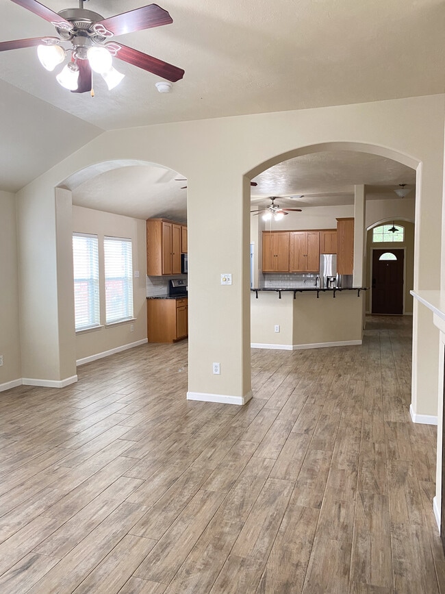 Photo - 17802 Oakridge Canyon Ln