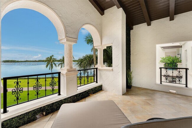 Photo - 2331 Fisher Island Dr Unit 4301