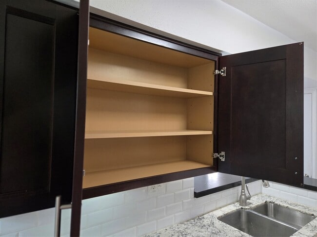 Photo - 839 Wax Myrtle Ln Unidad A