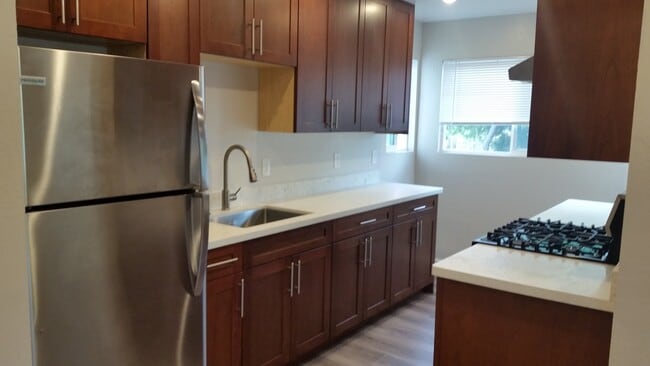 Building Photo - 1600 Edith St Unit A