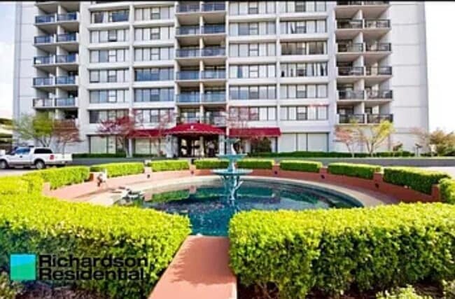 Photo - 450 West 7th Street Unit 401