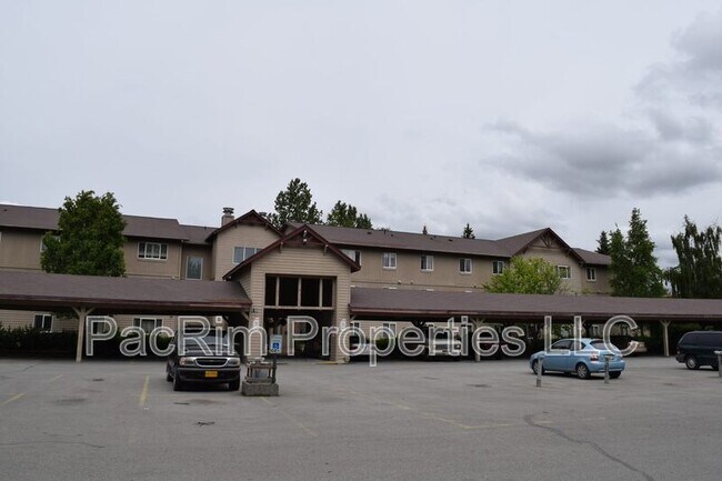 Building Photo - 9200 Independence Dr Unit .