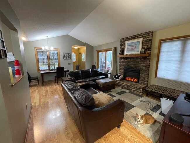 Photo - 5864 Red Cherry Ln