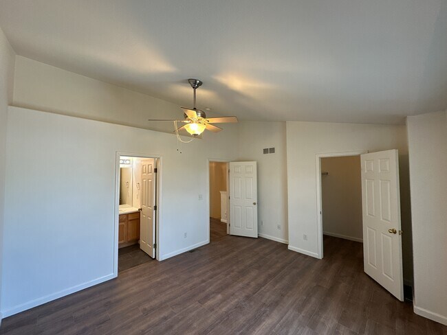 1st Suite 2 - 19213 E IDAHO DR Unit 106
