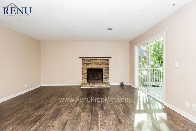 Photo - 745 Long Hunter Ct