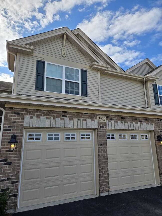 Photo - 2092 Canyon Creek Ct Townhome