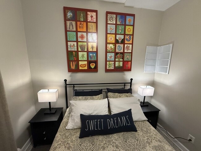 Photo - 6010 W Seminole St Unit GDN