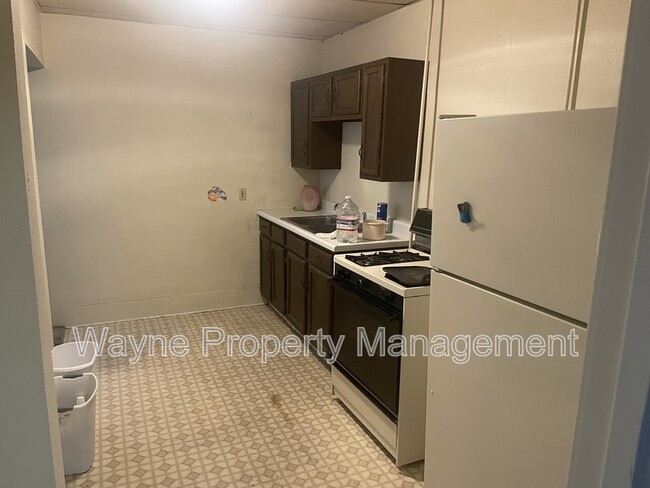 Photo - 546 2nd St Unit Apt 4