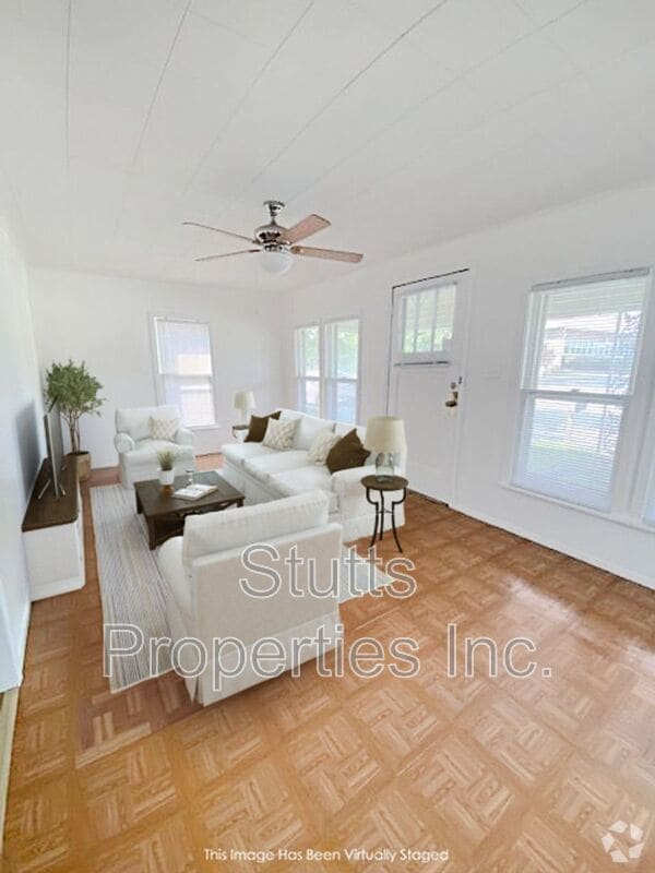 Building Photo - 116 Plum St Rental