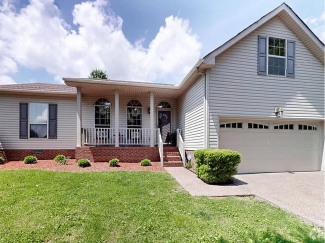 Building Photo - 348 Huntington Dr Rental