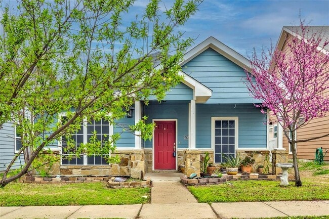 Building Photo - 10940 Kinston St Rental