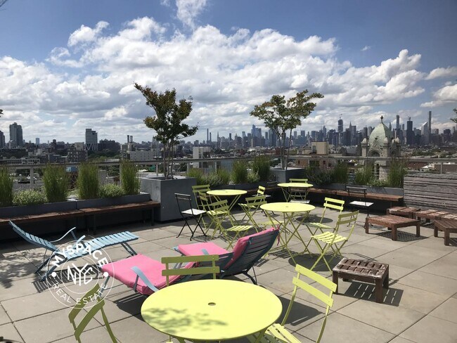 Photo - 17 Monitor St Unit 2i