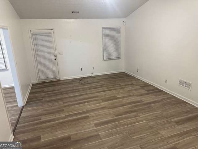 Photo - 3405 Creekwood Dr SE