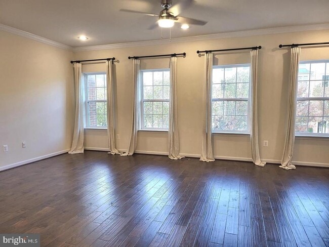 Building Photo - 7439 St Margarets Blvd