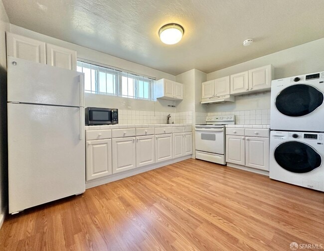 Photo - 1001 Sloat Blvd Apartment