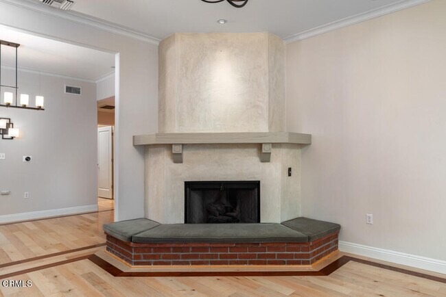 Photo - 700 Union St Unidad 104