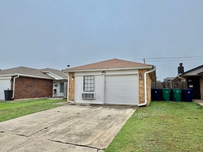 Photo - 1416 SW 96th St