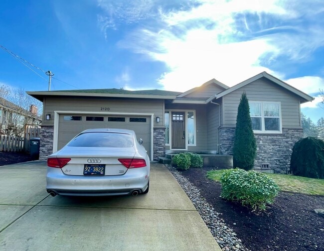 Photo - Beautiful Single Story Home!! 3 bed/2 bath with Open Floor Plan and Large Yard!!