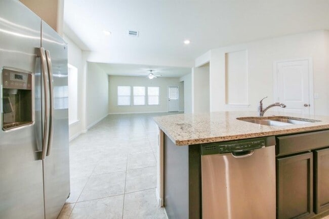 Photo - 14002 Madrigal Ln