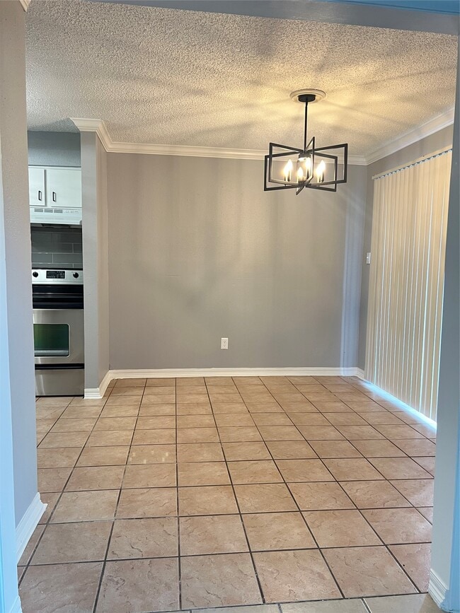 Photo - 738 Coolwood Dr Unit B