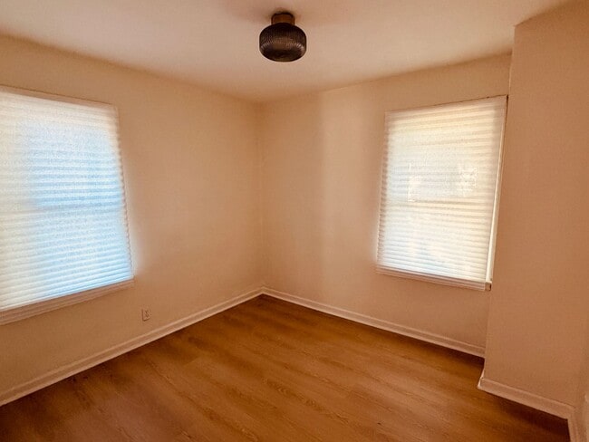 Photo - 14869 Freeland St