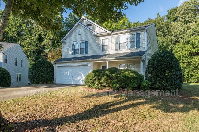 Photo - 304 Meadow Point