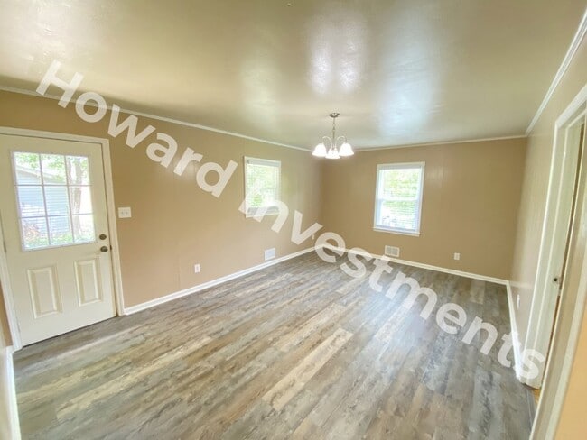 Photo - 119 Buckboard Dr