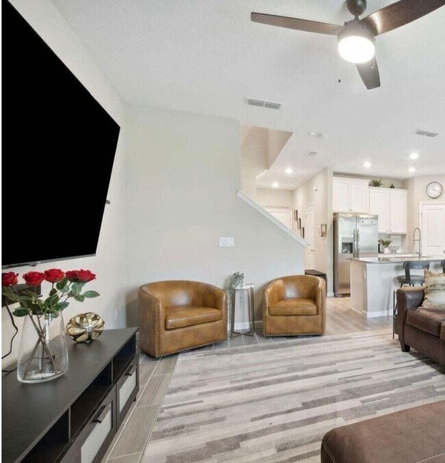 Photo - 357 Boracay Cir