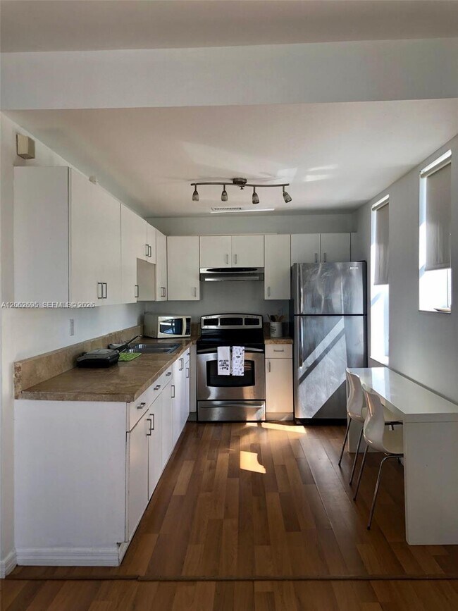 Photo - 1502 Jefferson Ave Unit 203