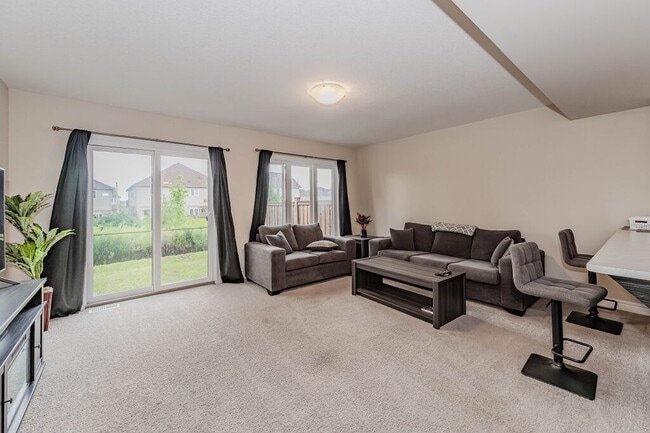 Photo - 32 Mccann St