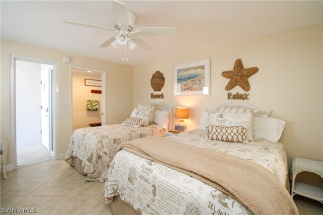 Photo - 3443 Gulf Shore Blvd N Unidad 213