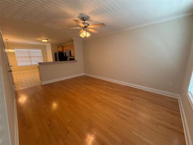 Photo - 105 Whitehead Rd Unit 10