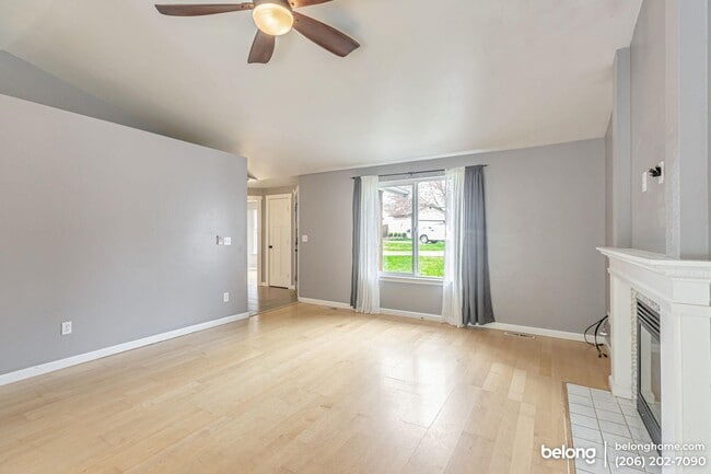 Photo - 6405 73rd Ave NE