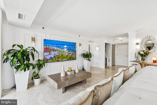 Photo - 5505 Seminary Rd Unidad 1810N