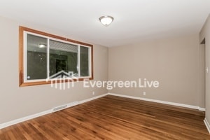 Photo - 10941 Corona Rd