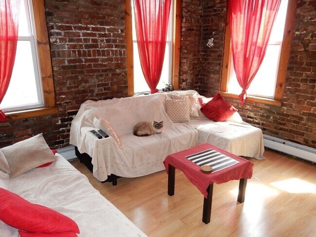 Photo - 274 Cambridge St Unidad 5