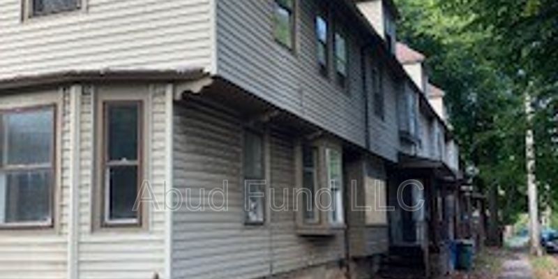 Photo - 142 Parsells Ave Townhome