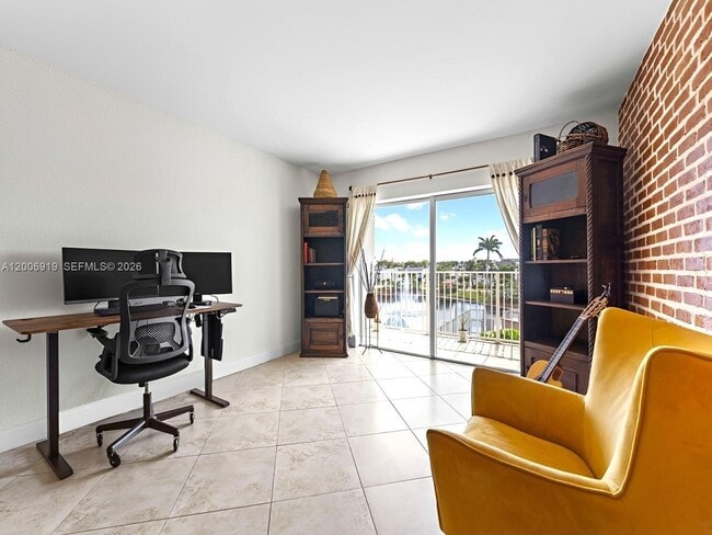 Photo - 5020 NW 79th Ave Unit 303