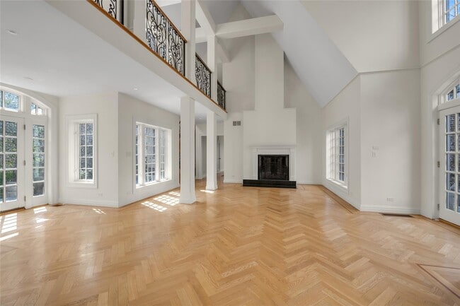 Photo - 7 Rodney Ln
