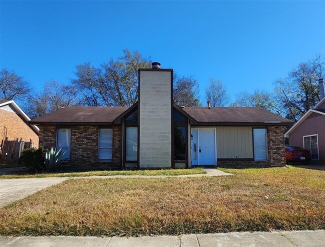 Photo - 6061 Briarhurst Dr