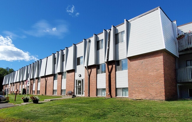 Photo - Tropicana Apartments